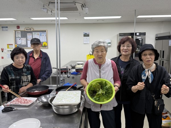 a7b83092a51dda9c0c8732e4dec07ee4_1760661